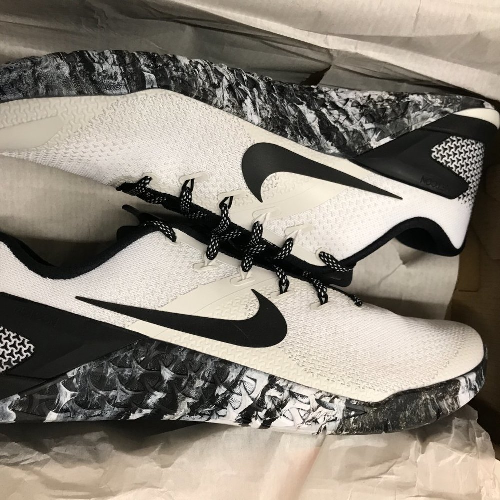 Nike Metcon 4 Mens Cross Training Shoes